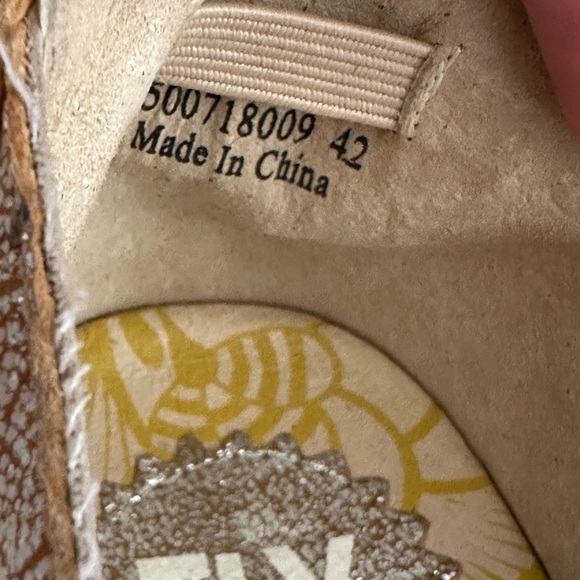 Fly London Yadify Gold Cut Out Leather
Platform Wedge Sandal - Picture 10 of 10